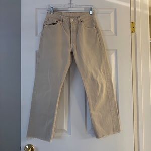Levi’s women’s size 30 khaki pants.